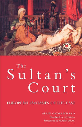 Large sultans court